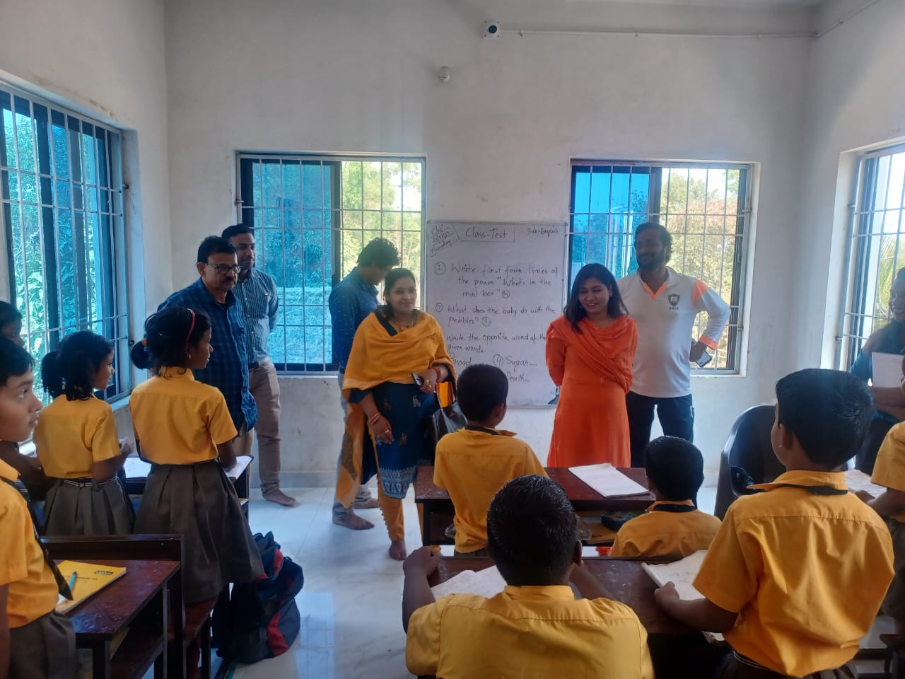 School visit by BDO, Hatadihi Binita Ji
